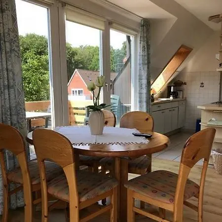 Haus Vineta 호바흐트