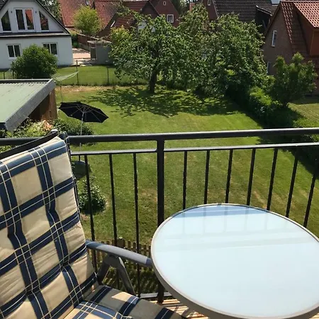 Haus Vineta 아파트 호바흐트